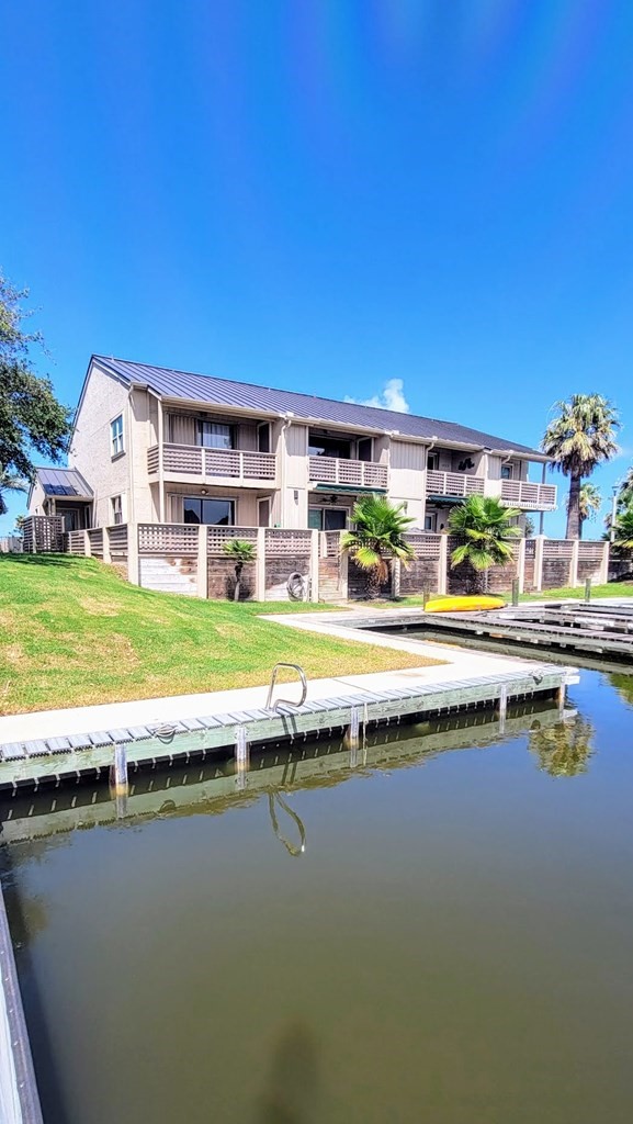 2004 Bayhouse Drive 2004 Rockport TX 78382
