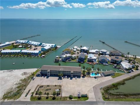 2290 N Fulton Beach 215 Rockport TX 78382