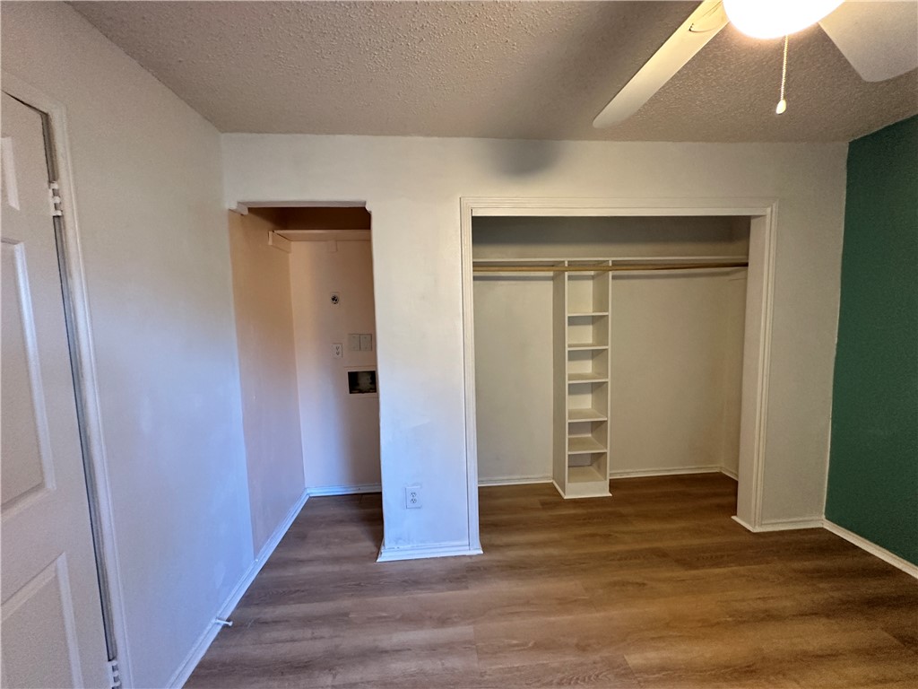 7122 Premont Dr E-103 Corpus Christi TX 78414