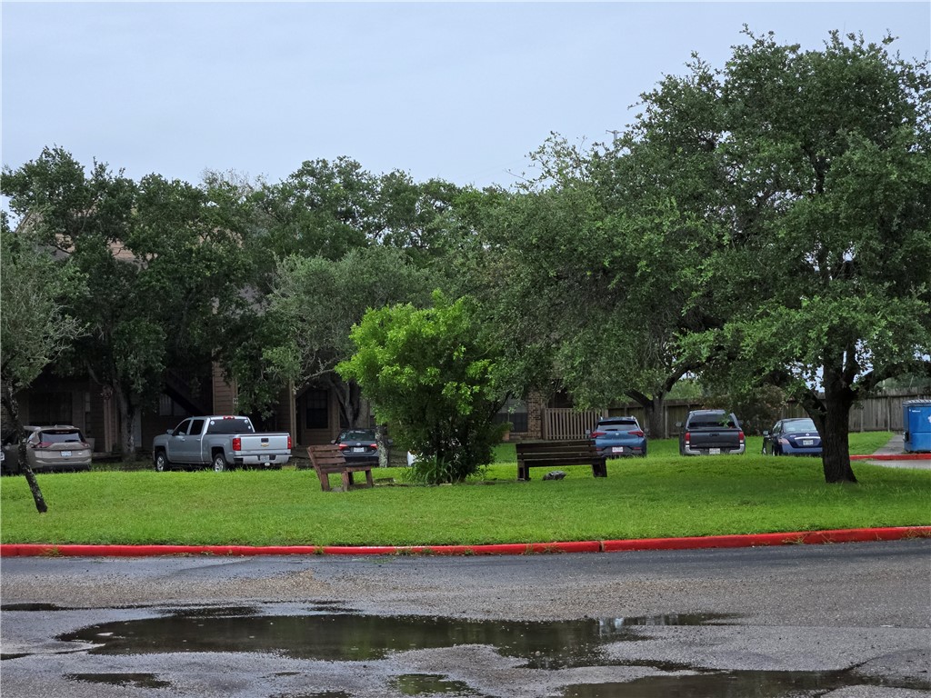 7122 Premont Dr E-103 Corpus Christi TX 78414