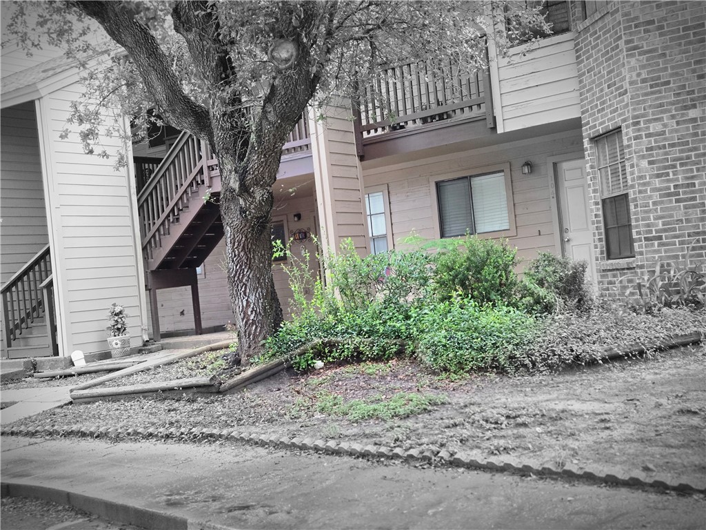 7122 Premont Dr E-103 Corpus Christi TX 78414