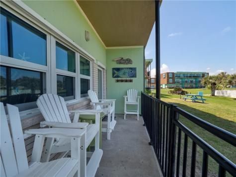 700 Island Retreat 33 Port Aransas TX 78373