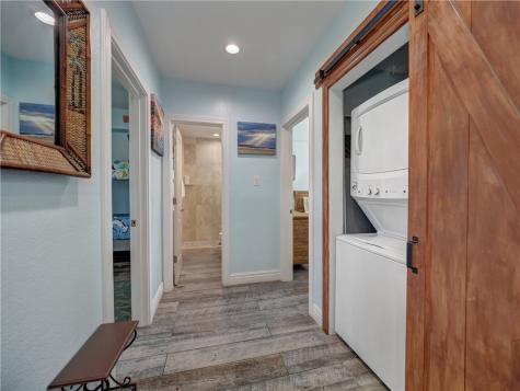 700 Island Retreat 33 Port Aransas TX 78373