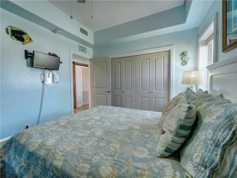 700 Island Retreat 33 Port Aransas TX 78373