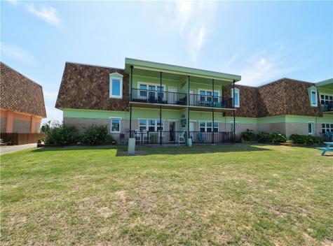 700 Island Retreat 33 Port Aransas TX 78373
