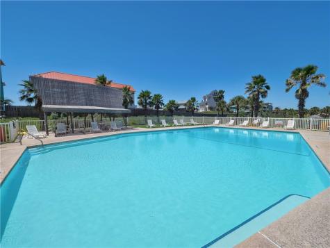 700 Island Retreat 33 Port Aransas TX 78373