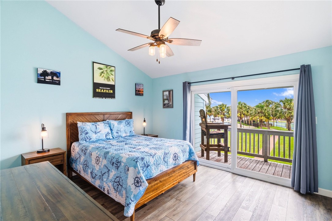 2292 N Fulton Beach Road 704 Rockport TX 78382