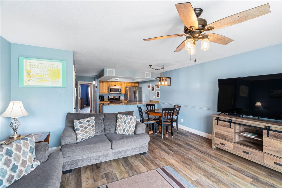 2292 N Fulton Beach Road 704 Rockport TX 78382