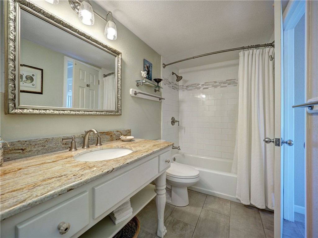 1419 S 11th Street 102 Port Aransas TX 78373
