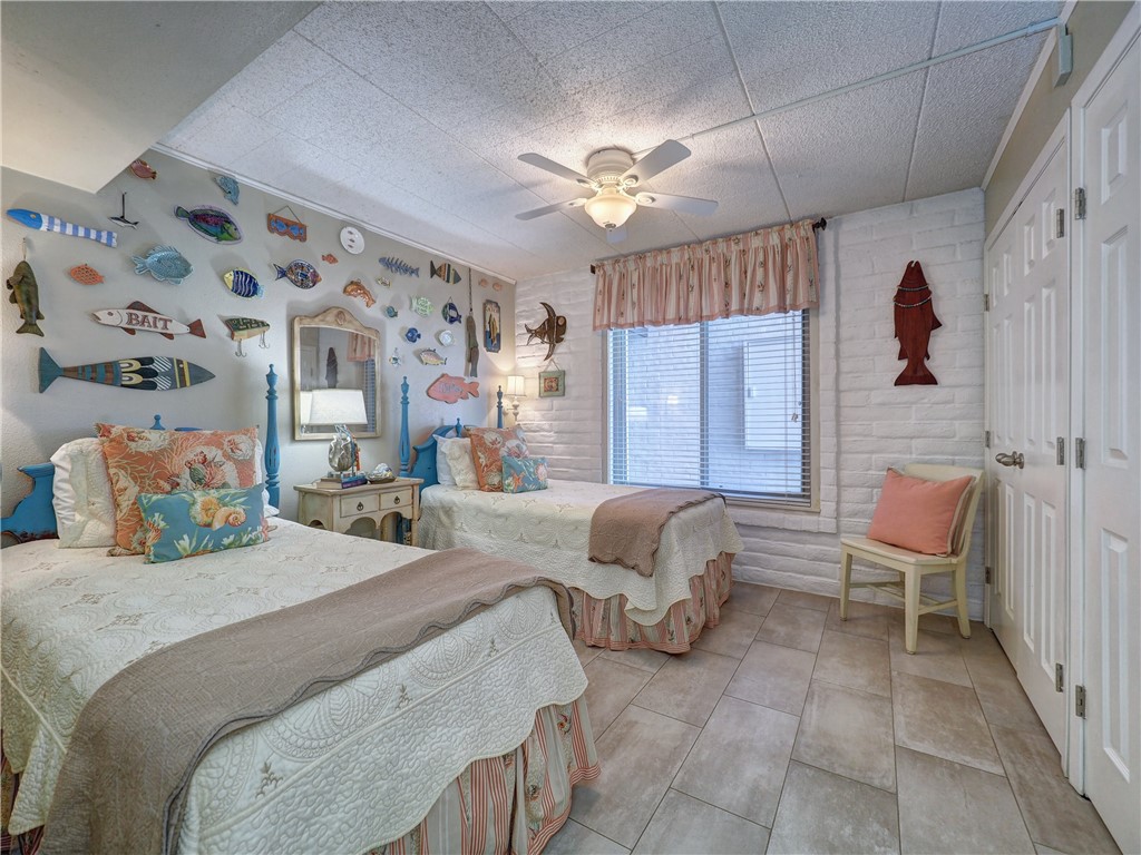 1419 S 11th Street 102 Port Aransas TX 78373