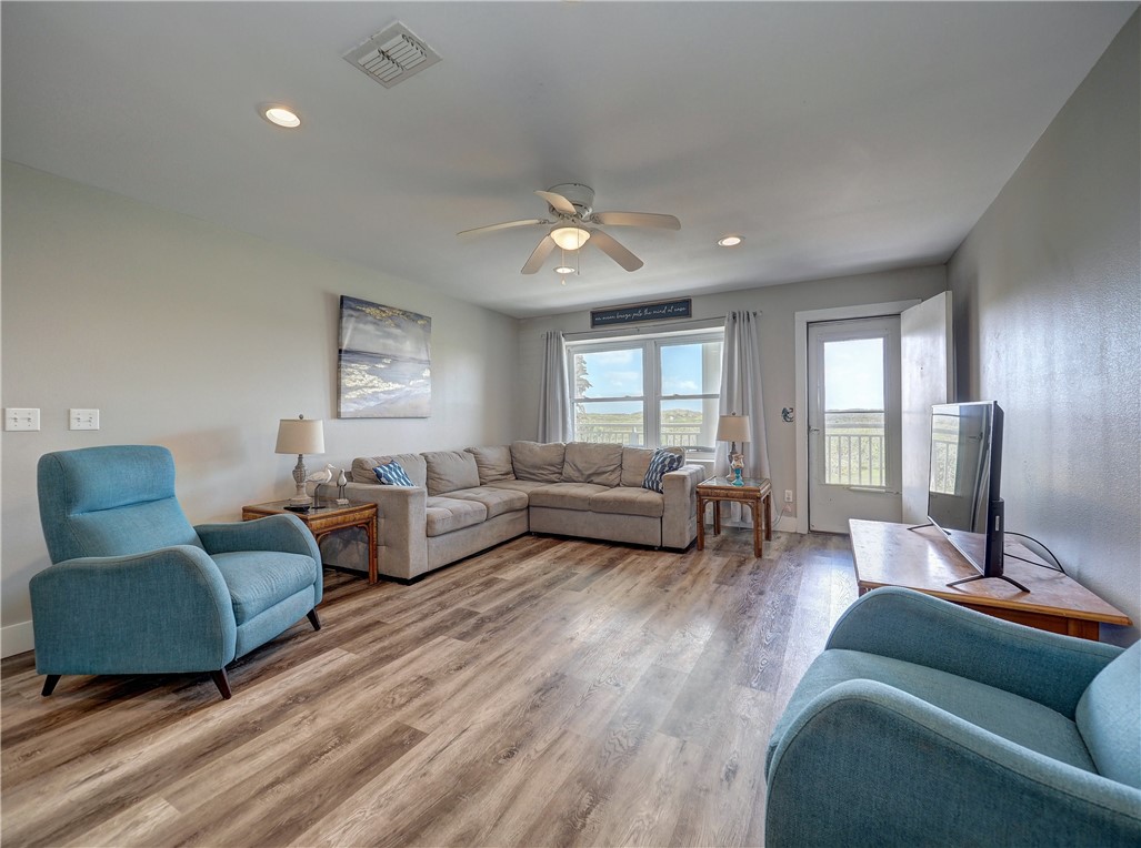 1107 S 11th Street 59 Port Aransas TX 78373