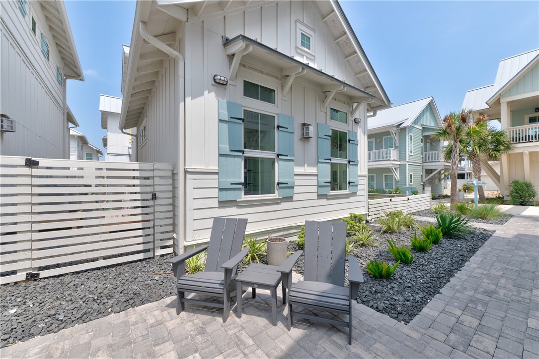 673 Center Square South 21 Port Aransas TX 78373