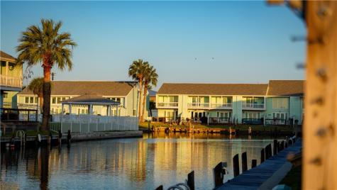 611 Lauderdale Drive 611 Rockport TX 78382