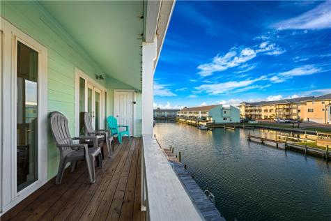 611 Lauderdale Drive 611 Rockport TX 78382