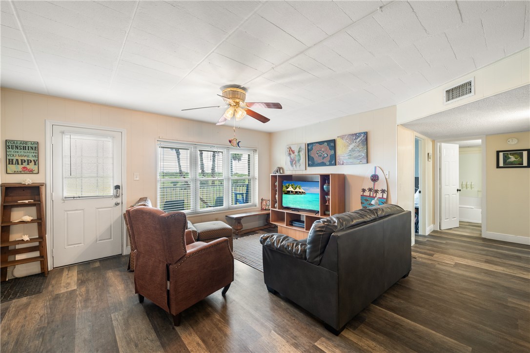 700 Island Retreat 162 Port Aransas TX 78373