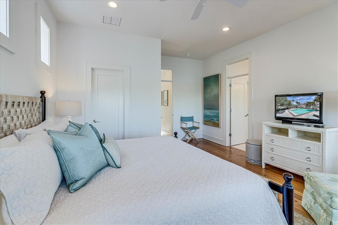 3700 Island Moorings Parkway 16 Port Aransas TX 78373