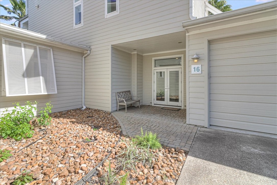 3700 Island Moorings Parkway 16 Port Aransas TX 78373