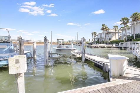 3700 Island Moorings Parkway 16 Port Aransas TX 78373