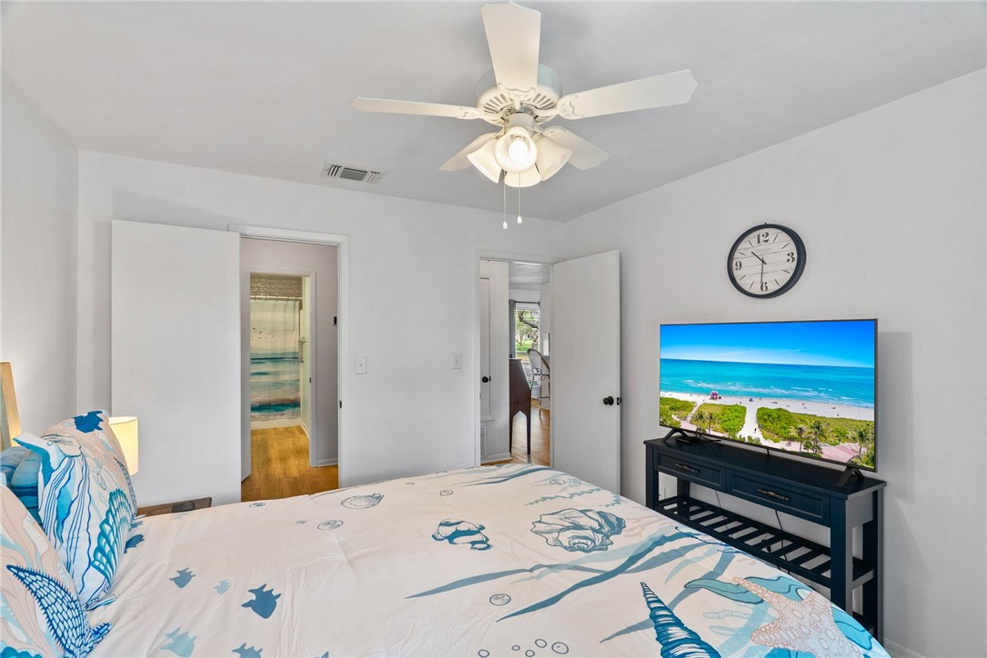 302 St Andrews K-102 Rockport TX 78382