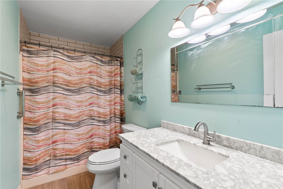 302 St Andrews K-102 Rockport TX 78382