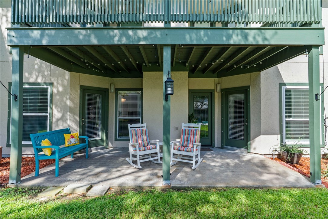 302 St Andrews K-102 Rockport TX 78382