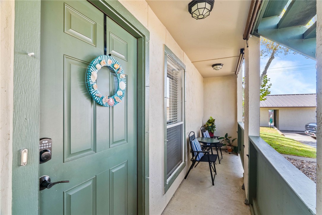 302 St Andrews K-102 Rockport TX 78382