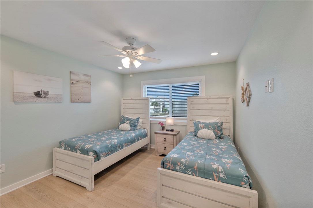 230 Cut Off Road 205 Port Aransas TX 78373