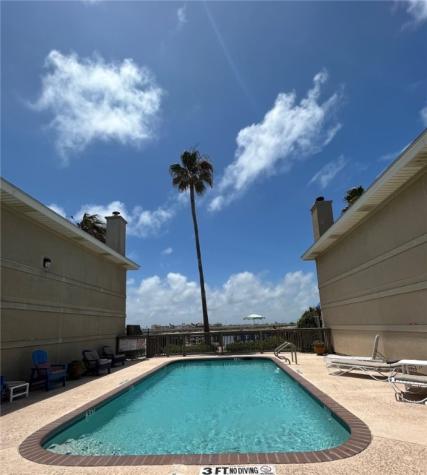 15125 Leeward Drive 18 Corpus Christi TX 78418