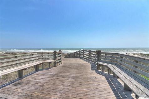 160 Social Circle 2-102 Port Aransas TX 78373