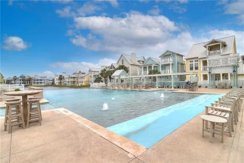 160 Social Circle 2-102 Port Aransas TX 78373