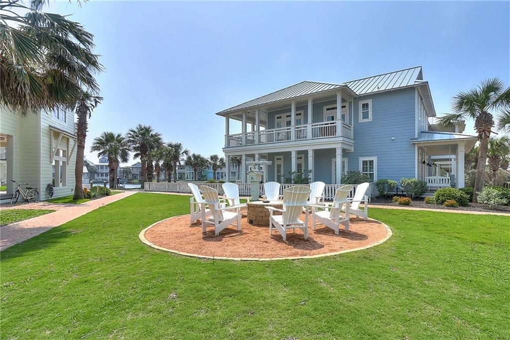 160 Social Circle 2-102 Port Aransas TX 78373