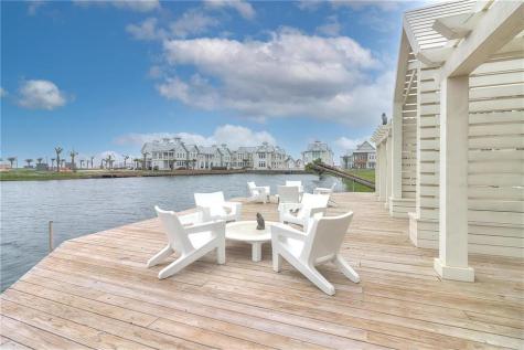 160 Social Circle 2-102 Port Aransas TX 78373
