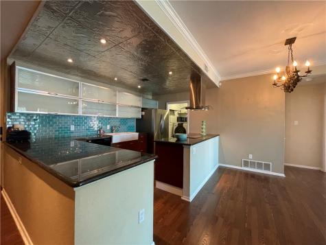 520 S Chaparral Street 301 Corpus Christi TX 78401