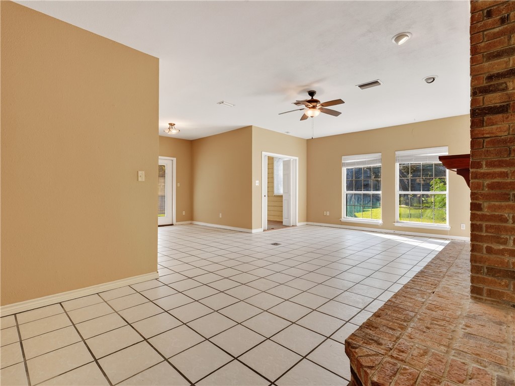 210 Oak Bay Street 904 Rockport TX 78382