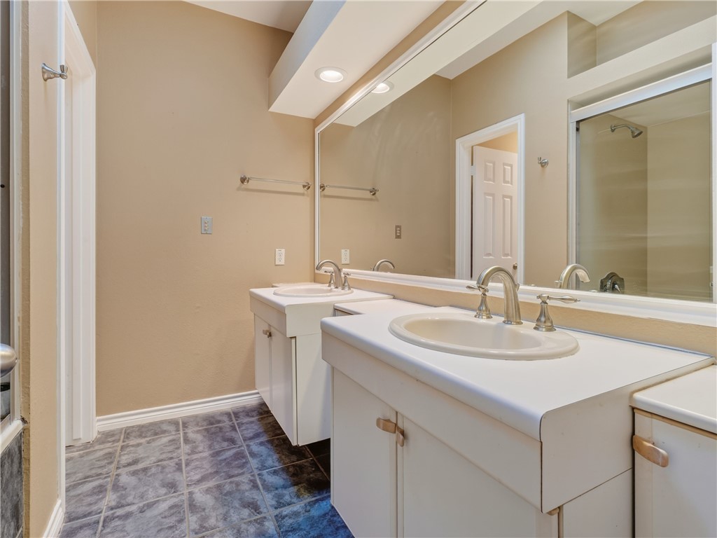 210 Oak Bay Street 904 Rockport TX 78382