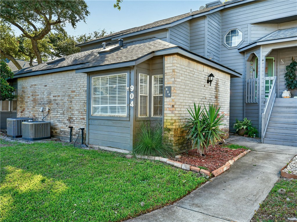 210 Oak Bay Street 904 Rockport TX 78382