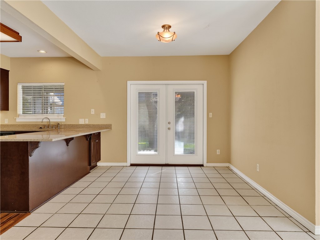 210 Oak Bay Street 904 Rockport TX 78382