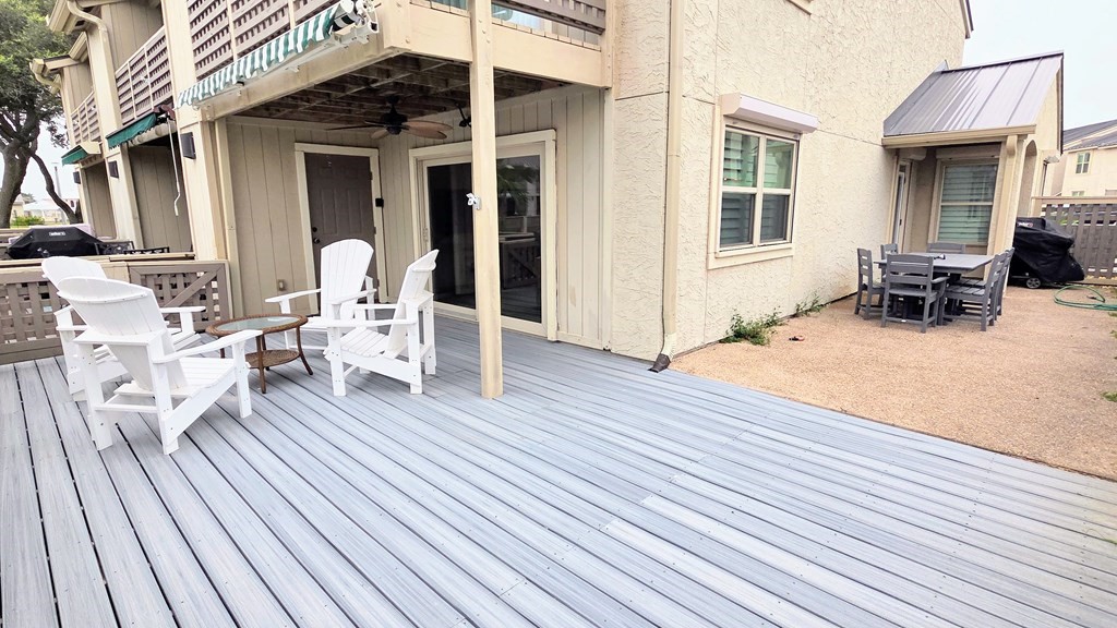 2001 Bayhouse Drive 2001 Rockport TX 78382
