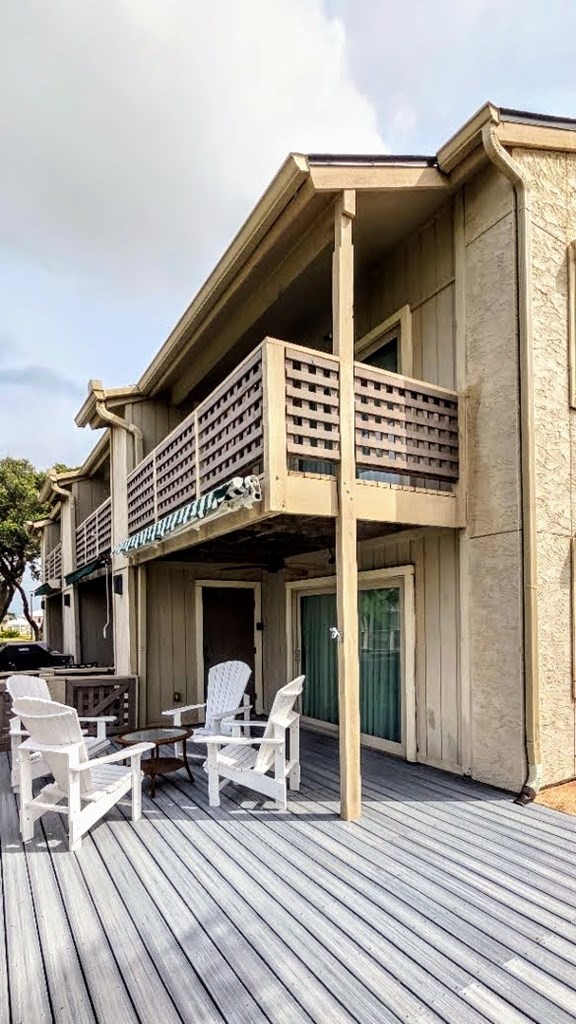 2001 Bayhouse Drive 2001 Rockport TX 78382