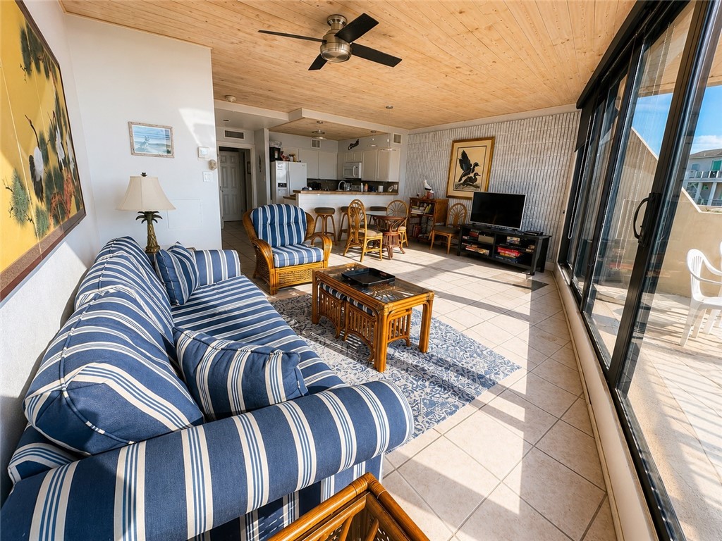 7477 State Highway 361 204 Port Aransas TX 78373