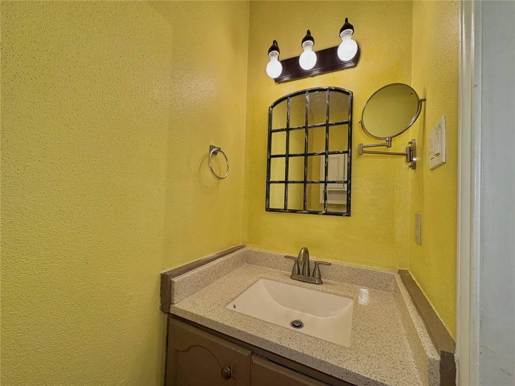 6702 Everhart Road H105 Corpus Christi TX 78413