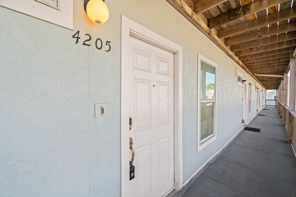 15010 Leeward Drive 4205 Corpus Christi TX 78418