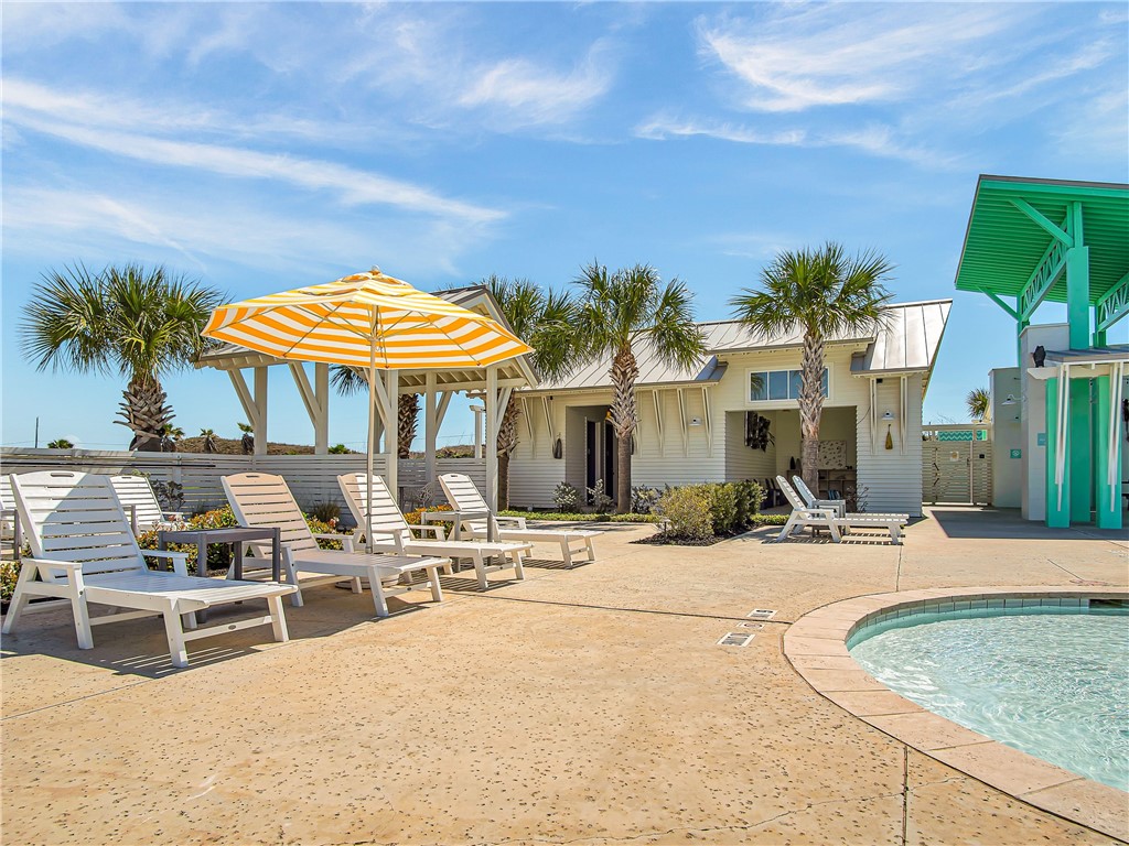 630 W Center Square W 205 Port Aransas TX 78373