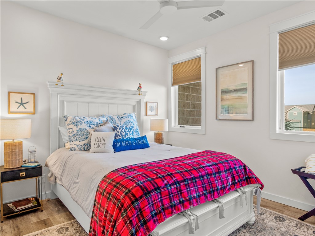630 W Center Square W 205 Port Aransas TX 78373