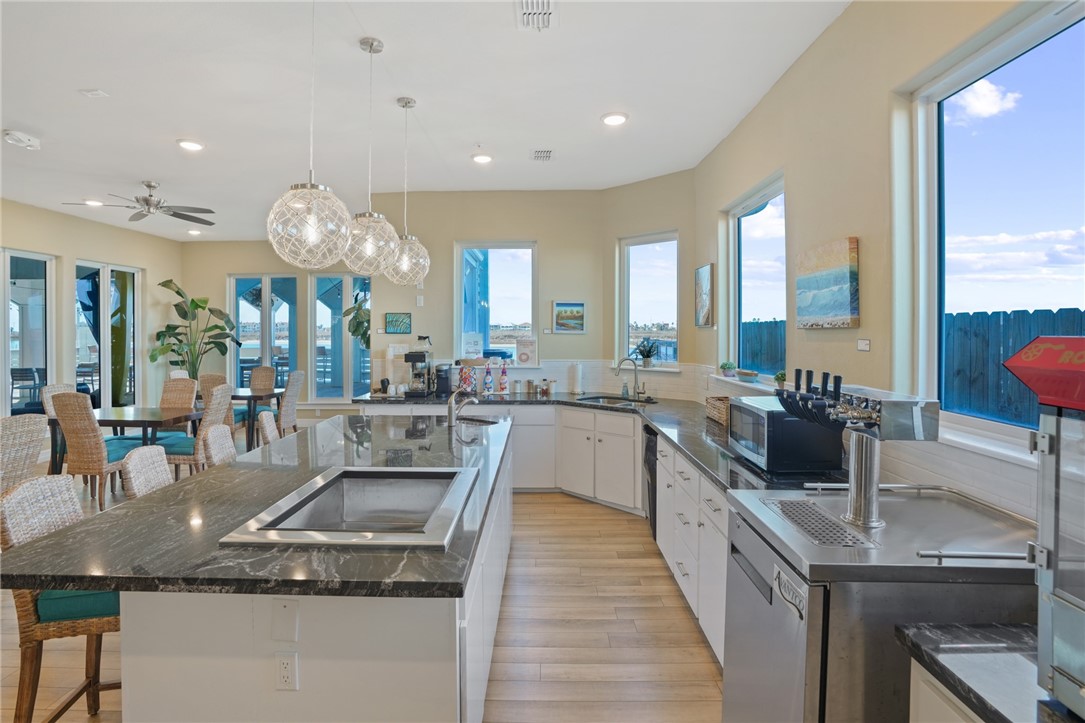 15034 Aruba Drive 113 Corpus Christi TX 78418