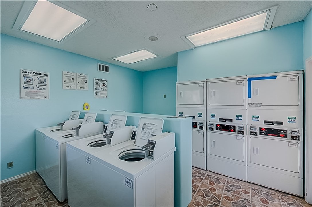 14721 Whitecap 281 Corpus Christi TX 78418
