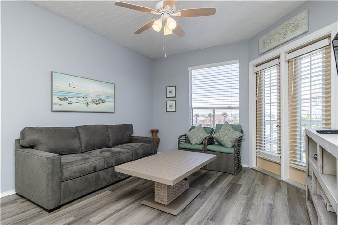 14721 Whitecap 281 Corpus Christi TX 78418