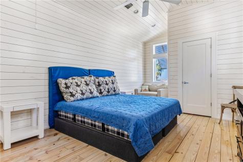 3700 Island Moorings Parkway 13 Port Aransas TX 78373