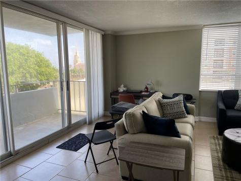 715 S Upper Broadway Street 202 Corpus Christi TX 78401