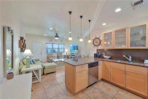 700 Island Retreat Court 38 Port Aransas TX 78373